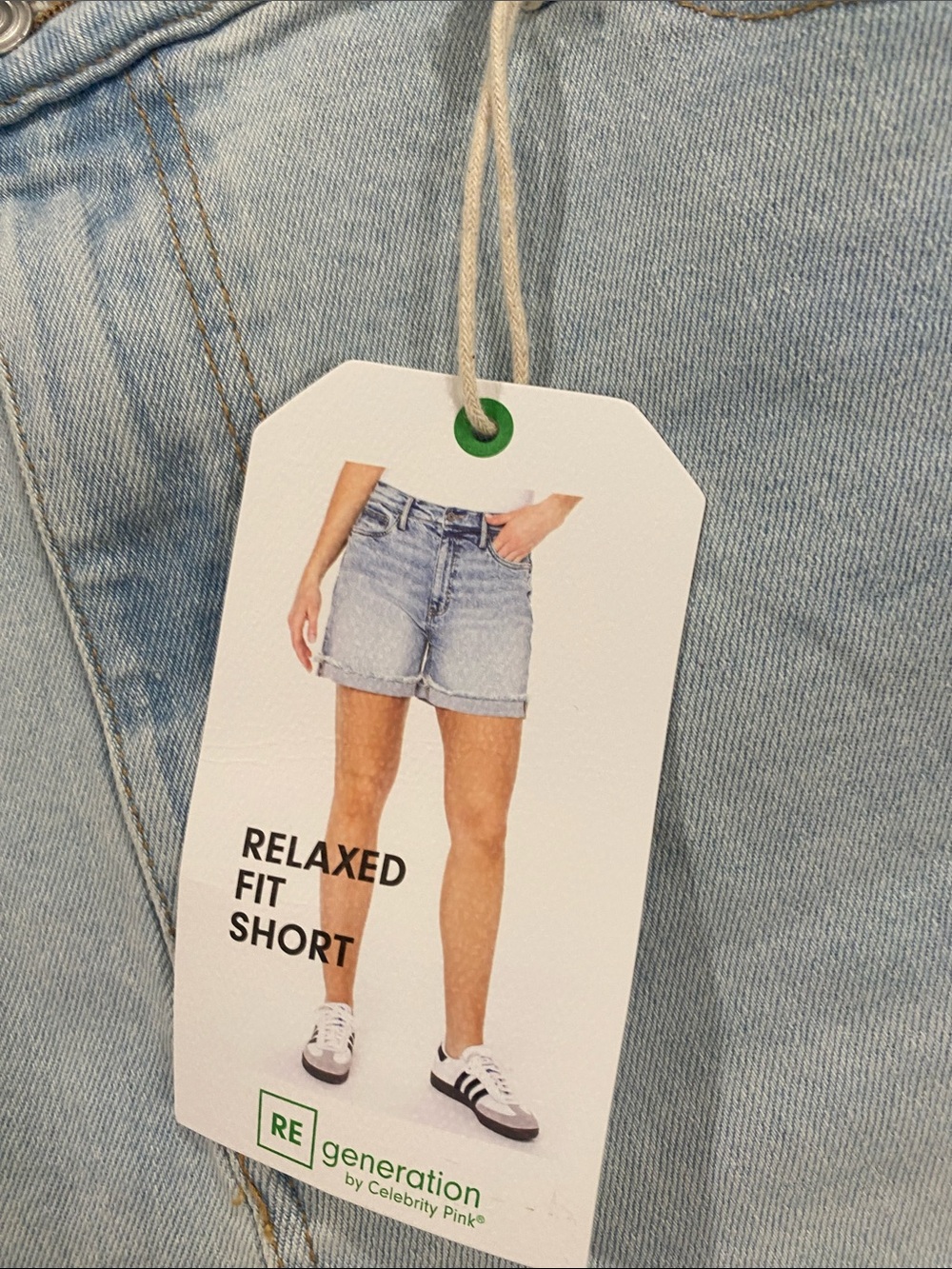 🆕RE generation by Celebrity Pink relaxed fit shorts. Size 15/32. NWT